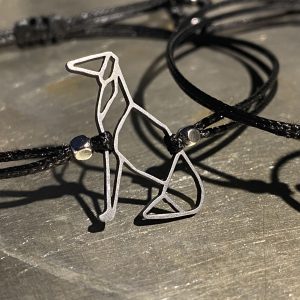 Usein Bolt, agaras karkötő